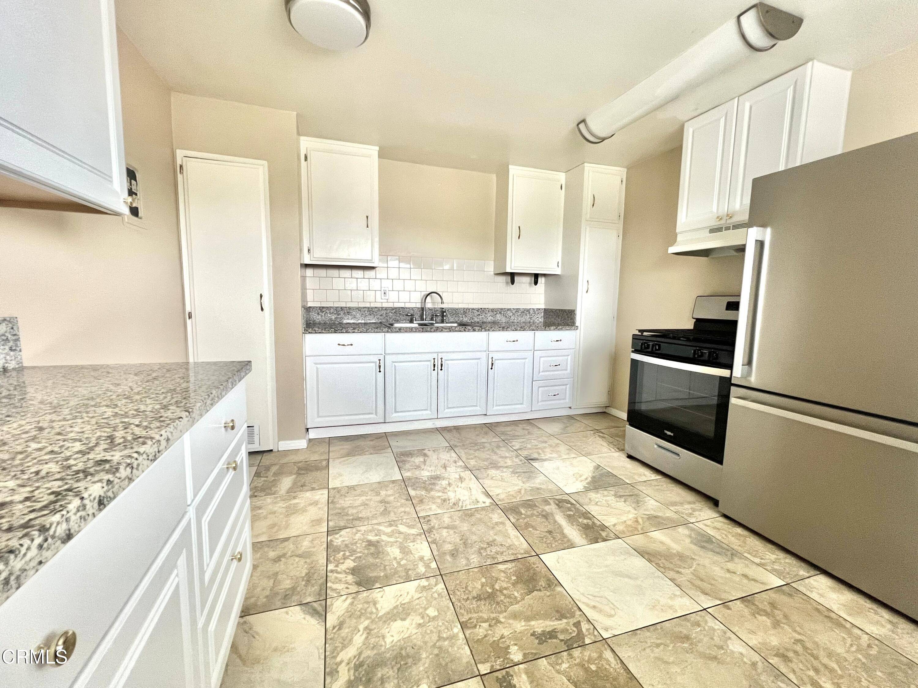 851 West Crestwood Street, San Pedro, CA 90731