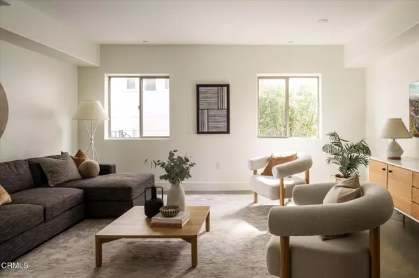 5232 Satsuma Avenue,  North Hollywood,  CA 91601