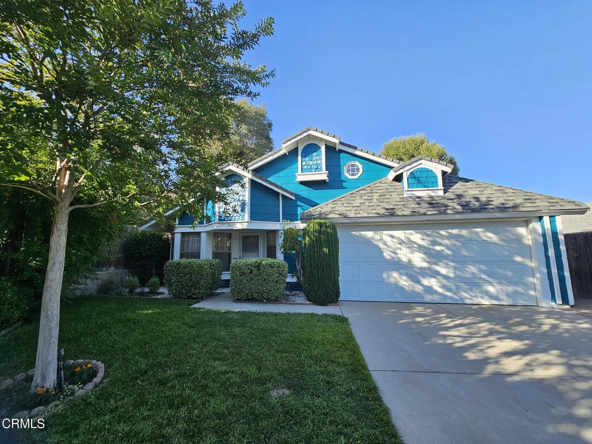 11643 Luanda Street, Lakeview Terrace, CA 91342