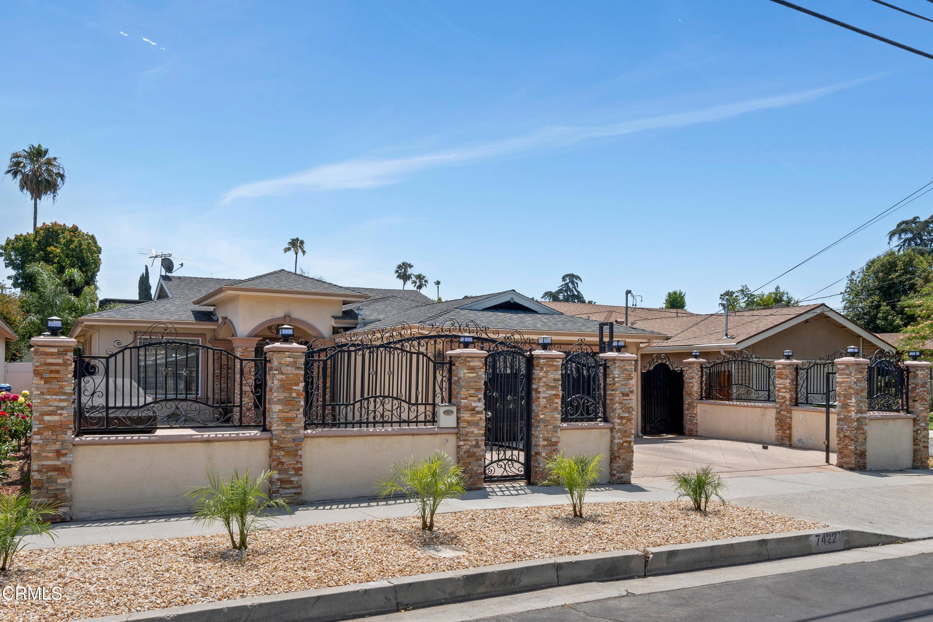 Van Nuys, CA 91406,7422 Orion Avenue
