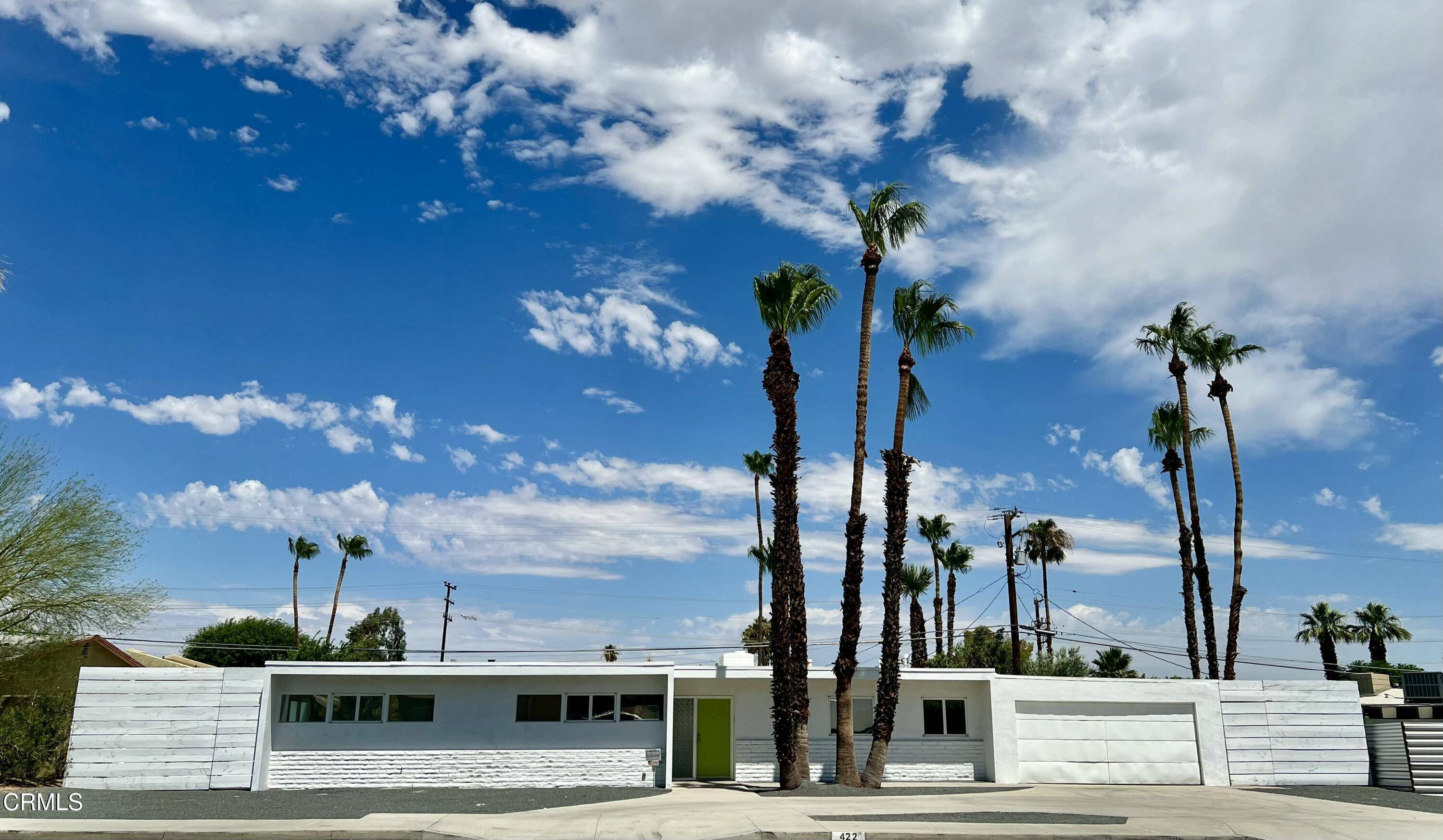 422 Farrell Drive, Palm Springs, CA 92262