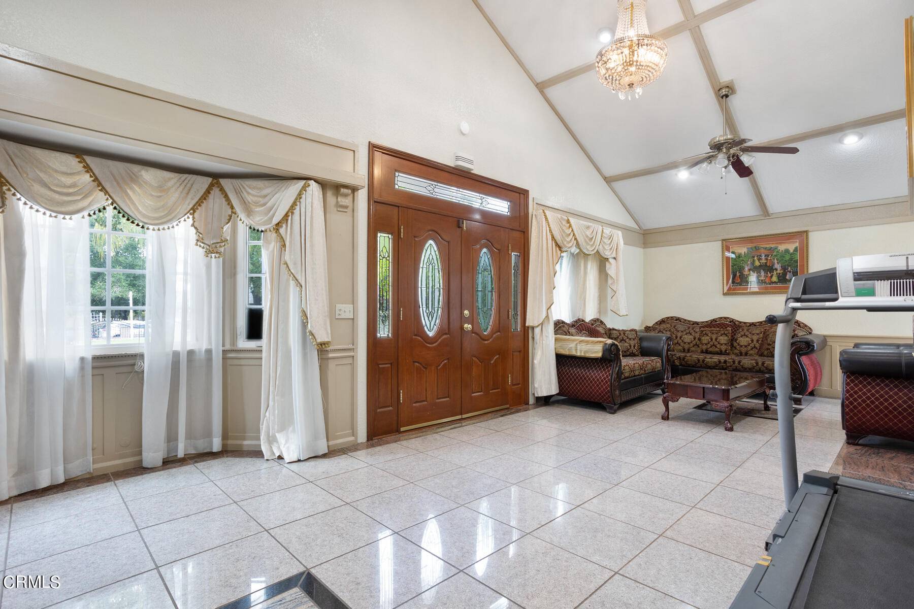 Los Angeles, CA 90041,5116 Dahlia Drive