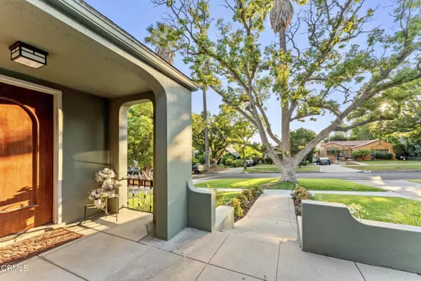 Los Angeles, CA 90041,5218 Mount Royal Drive