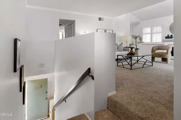 Sunland, CA 91040,10518 Sunland Boulevard