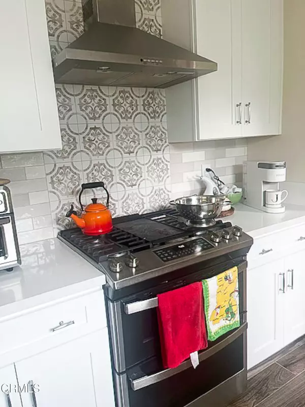 Valley Village, CA 91607,5714 Simpson Avenue