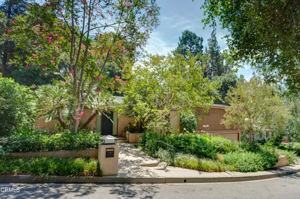 1040 Stoneridge Drive, Pasadena, CA 91105