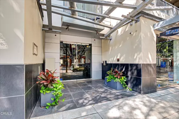 Pasadena, CA 91105,159 West Green Street