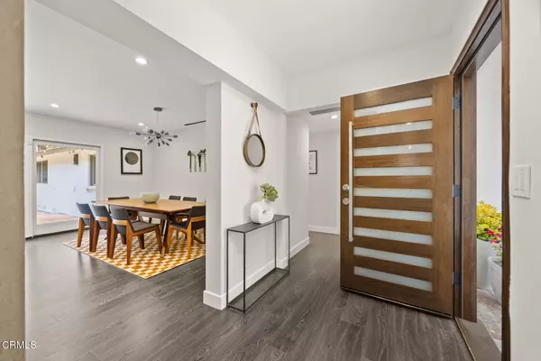 Tujunga, CA 91042,9554 Creemore Place