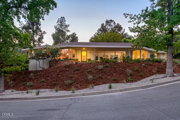1620 Knollwood Drive, Pasadena, CA 91103