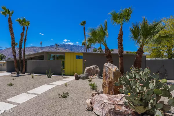 Palm Springs, CA 92262,2839 North Davis Way