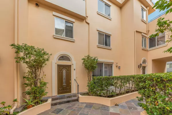 Valley Village, CA 91607,4732 Radford Avenue