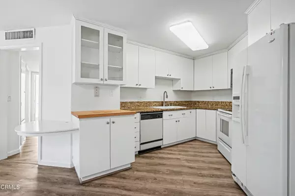 Los Angeles, CA 90042,4499 Via Marisol