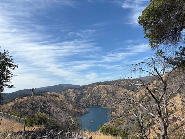 Oroville, CA 95966,407 Simmons Road