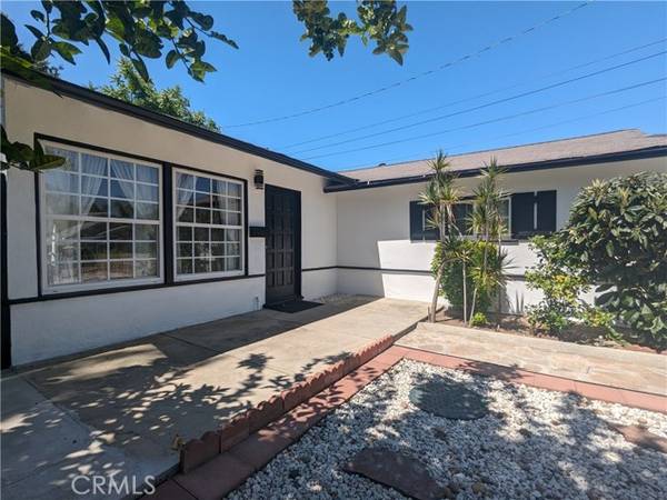 8242 Fenwick Street, Sunland, CA 91040