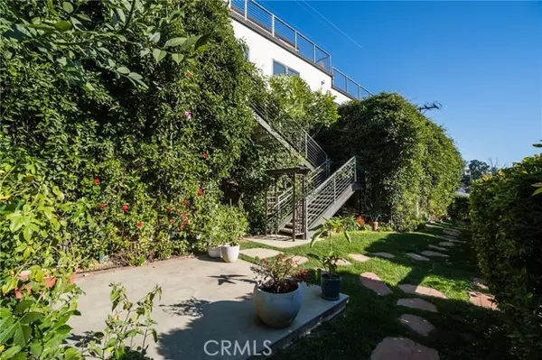 South Pasadena, CA 91030,1703 Hill Dr