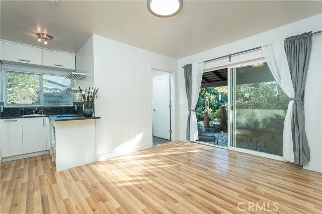Glendale, CA 91208,3251 Vickers Drive