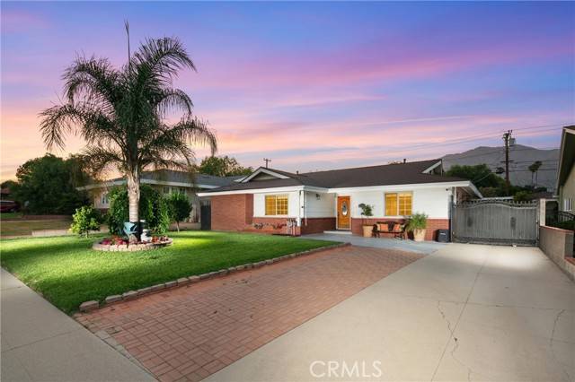 Pasadena, CA 91104,2415 Casa Grande Street