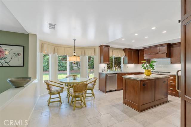 Whittier, CA 90601,11422 Ridgegate Drive
