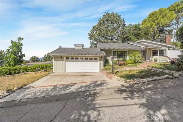2302 Jayma Lane, La Crescenta, CA 91214
