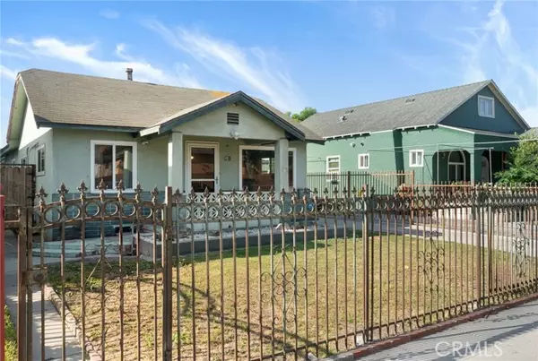 Los Angeles, CA 90003,346 East 90th