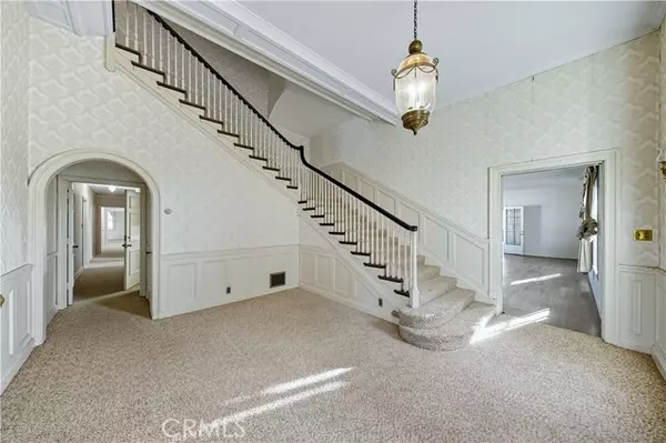 Bradbury, CA 91008,1527 Royal Oaks Drive