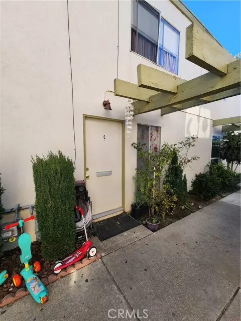 Santa Maria, CA 93454,207 East Orchard Street