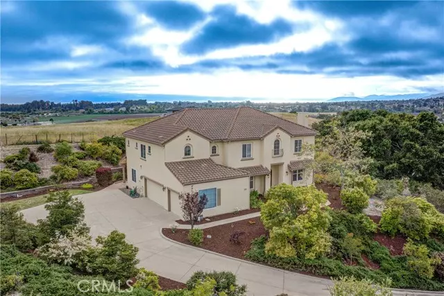 Arroyo Grande, CA 93420,636 South Via Belmonte Court