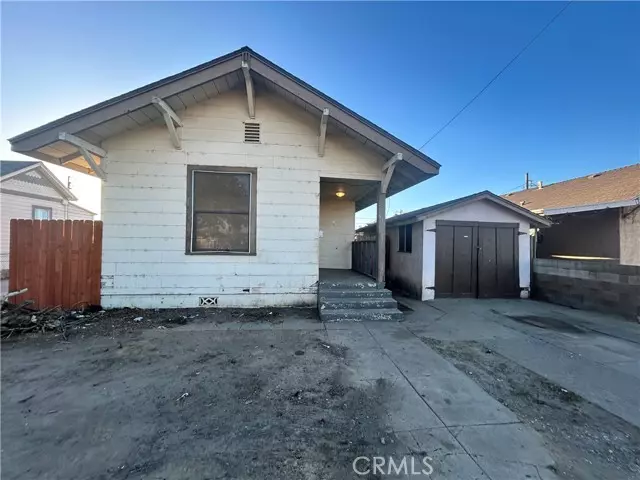 513 South Pine Street, Santa Maria, CA 93458