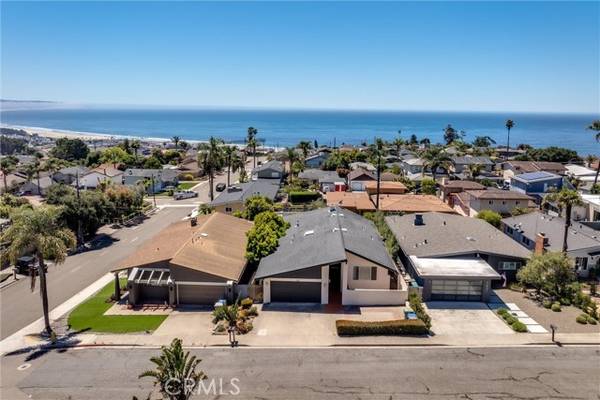 911 Visalia Street, Pismo Beach, CA 93449