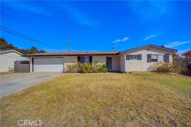 1055 Via Esmeralda, Santa Maria, CA 93455