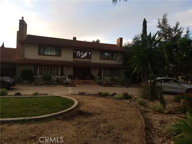 2281 Crystal Drive, Santa Maria, CA 93455