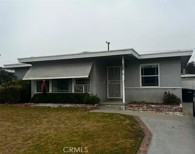 9625 Senwood, Bellflower, CA 90706