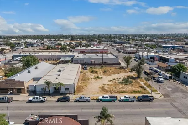 426 E 18th Street, Bakersfield, CA 93305