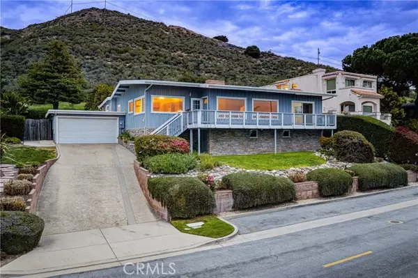 Pismo Beach, CA 93449,152 El Portal Drive