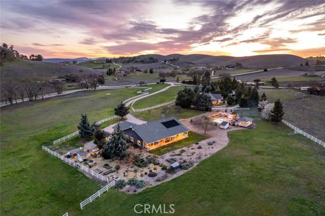 2991 Poco Road, Templeton, CA 93465