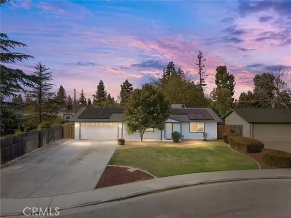 513 River Oaks Drive, Bakersfield, CA 93309