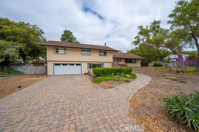 259 Saint Andrews Way, Lompoc, CA 93436