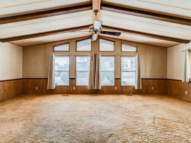 Paso Robles, CA 93446,4556 Windward
