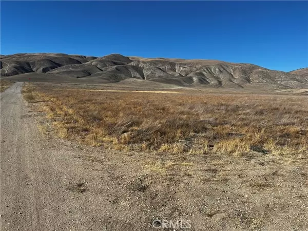 Santa Margarita, CA 93453,2 Arriba Trail