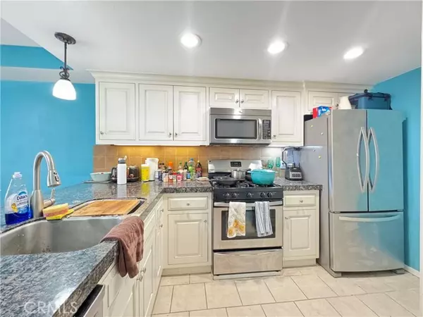 Santa Maria, CA 93455,566 Parkview North