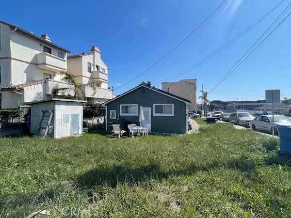 Grover Beach, CA 93433,172 North 13th Street