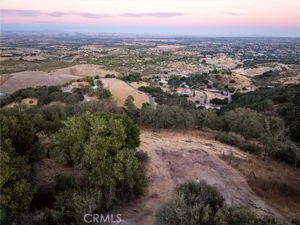 3550 Ardana Road, Paso Robles, CA 93446