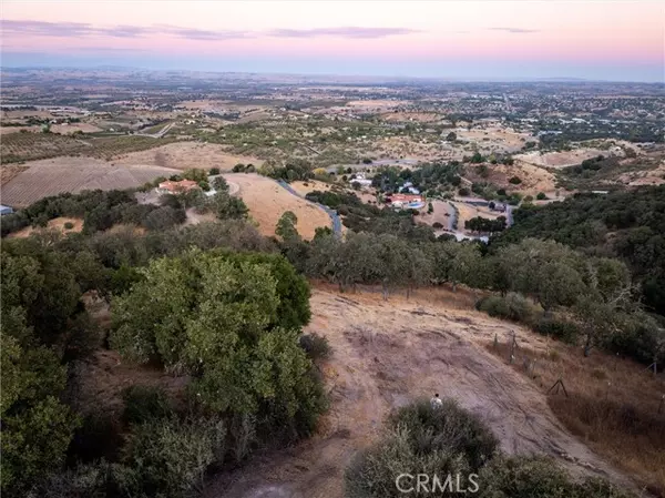3550 Ardana Road, Paso Robles, CA 93446