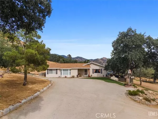 Caliente, CA 93518,21564 Pine Tree Road
