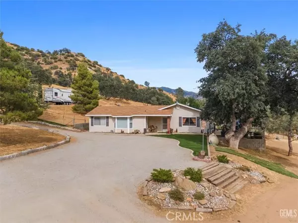 Caliente, CA 93518,21564 Pine Tree Road