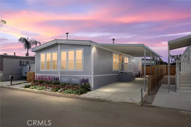 115 Cedarwood Lane, Bakersfield, CA 93308