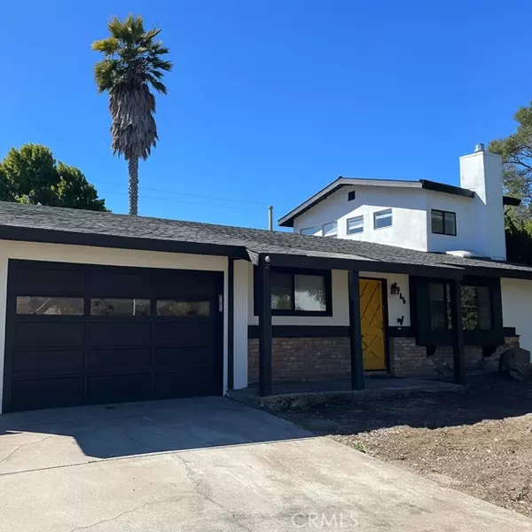 1945 Oceanaire Drive, San Luis Obispo, CA 93405