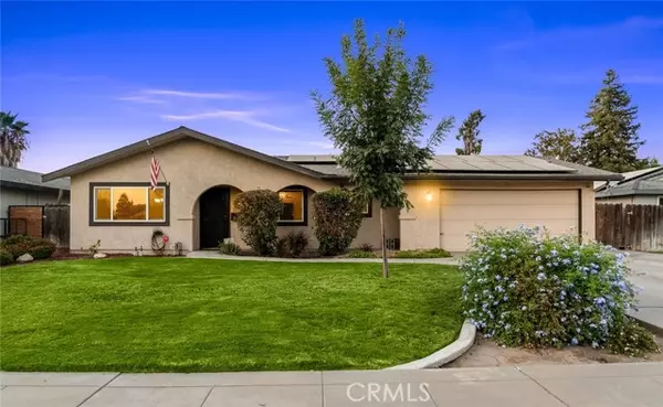 2820 West Dorothea Avenue, Visalia, CA 93277