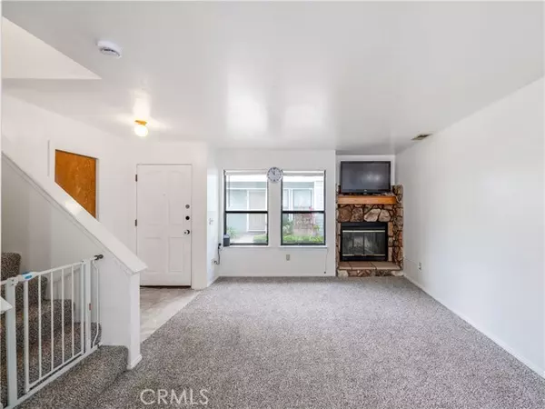 Santa Maria, CA 93458,311 Lolita