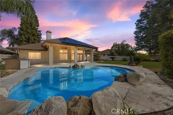 Bakersfield, CA 93312,8909 Forest Oaks